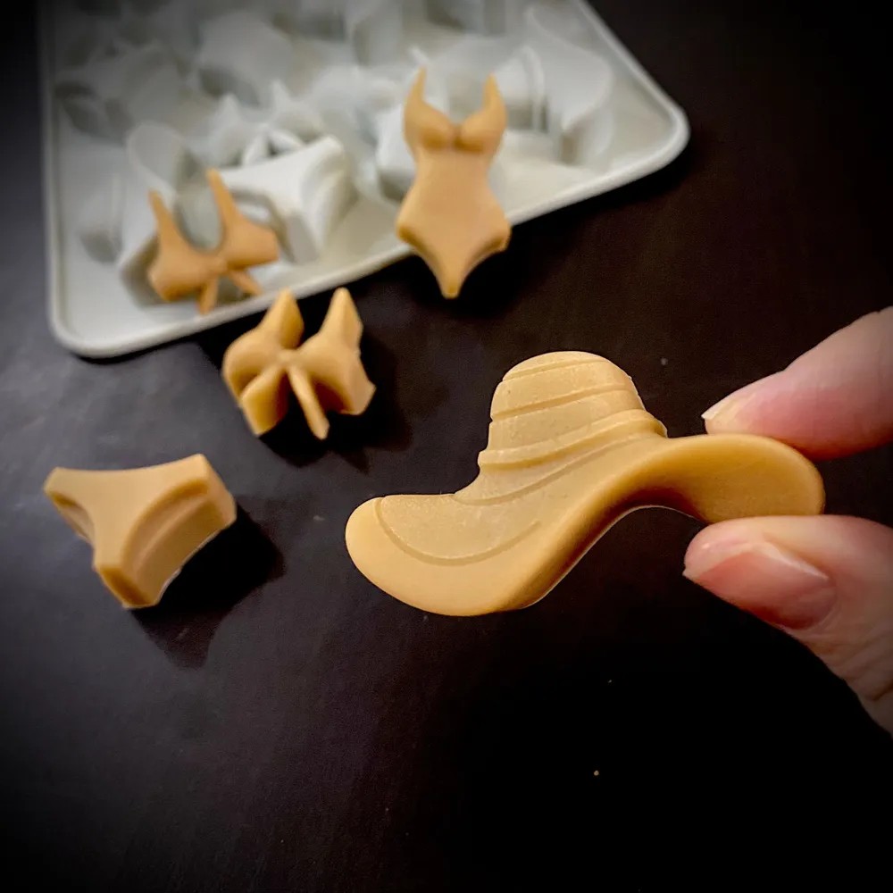 A Summer-Themed Beach Bikini M - مراجعة Soap Making Kit وسعره