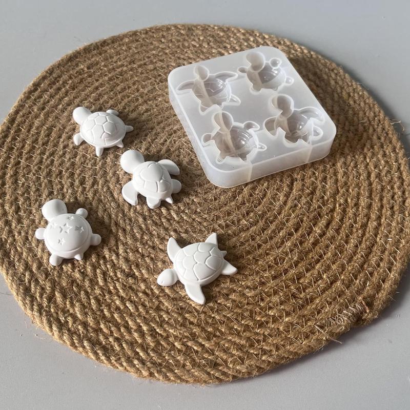 Four Turtles Plaster Silicone  - مراجعة Soap Making Kit وسعره